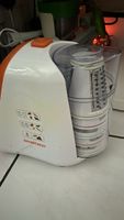 Küchenmaschine SILVERCREST mit Einsätzen guter Zustand