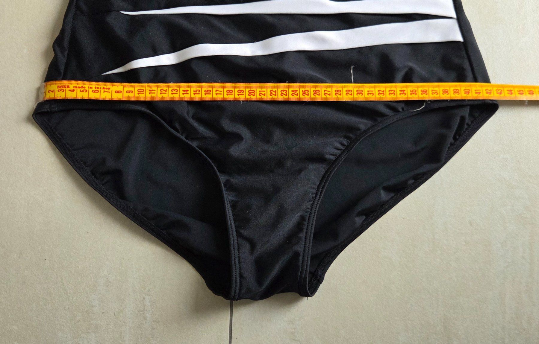 Costumi da bagno & Bikini: Badeanzug Gr. L Cup C – Usato da Beinwil am See venduto da gabipetrovay 3