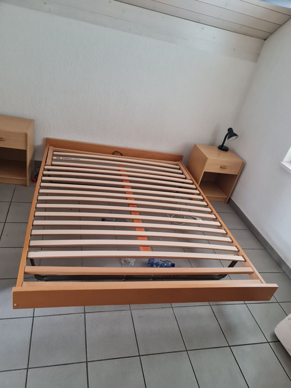 Letti: Doppelbett aus Holz – Usato da Schliern b. Köniz venduto da wuedy