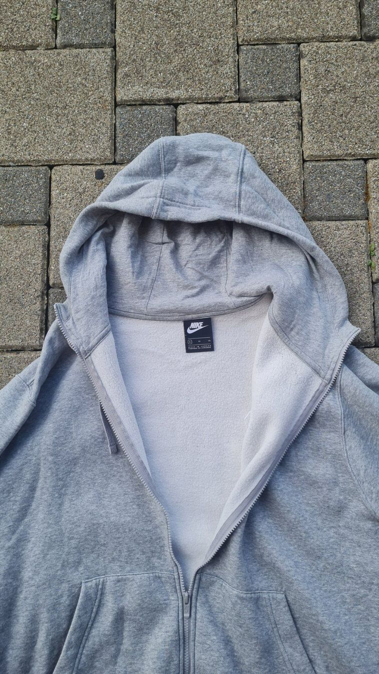 Tommy Hilfiger Pullover & Sweatshirts: Nike / Pullover / Trainerjacke / Hoodie / Herren / Grau – Gebraucht aus Safenwil von Husqi2000 3