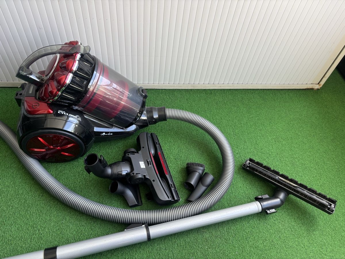 Aspirapolveri & Accessori: Staubsauger True Cyklone PrimaVista – Usato da Zug venduto da Biki72 2