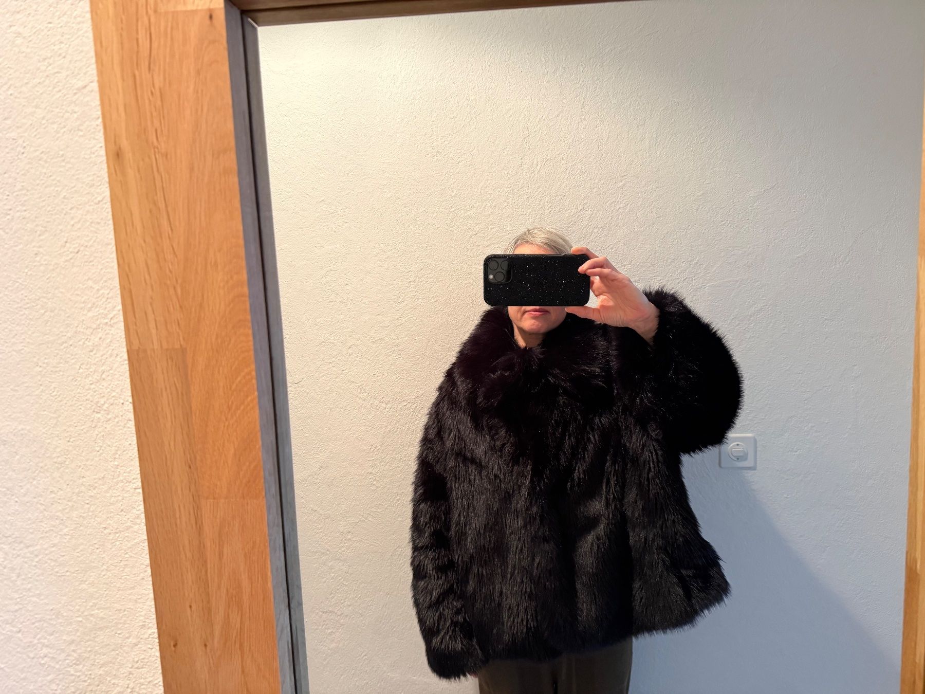 Rundholz Giacche: Rundholz Jacke Kunstfell 36 – Nuovo (secondo la descrizione) da Brugg AG venduto da Simone28 8