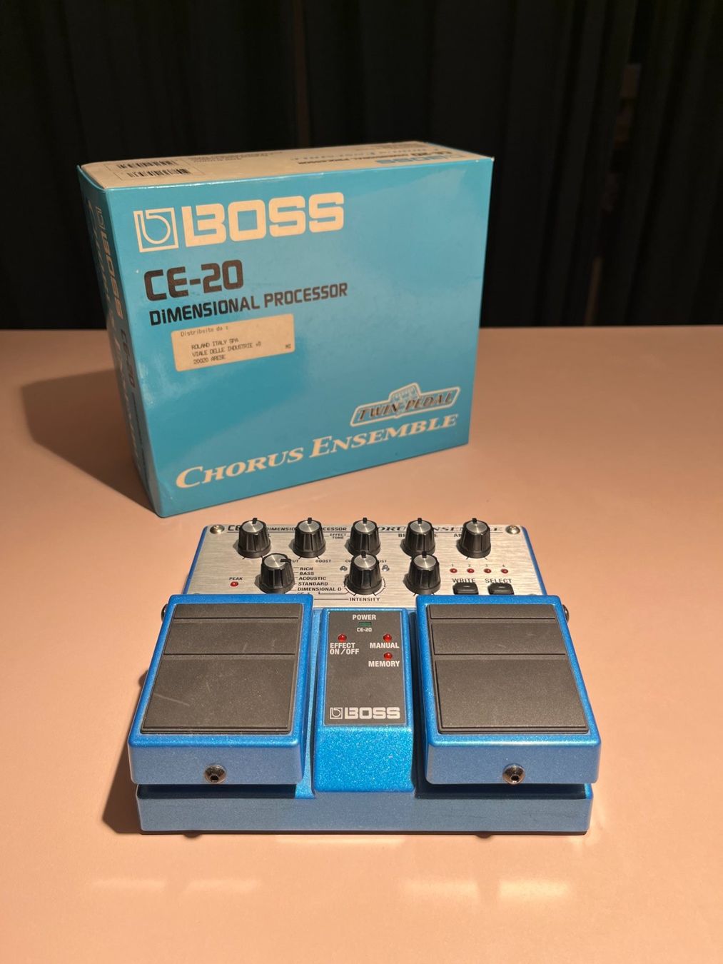 Boss Verstärker: Boss CE20 Chorus Ensemble Twin Pedal – Gebraucht aus Zürich von Renkonsky