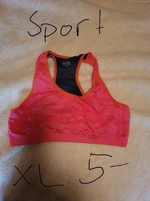 Lotti di vestiti: Sportkleider XL – Usato da Iseltwald venduto da Bone011 2