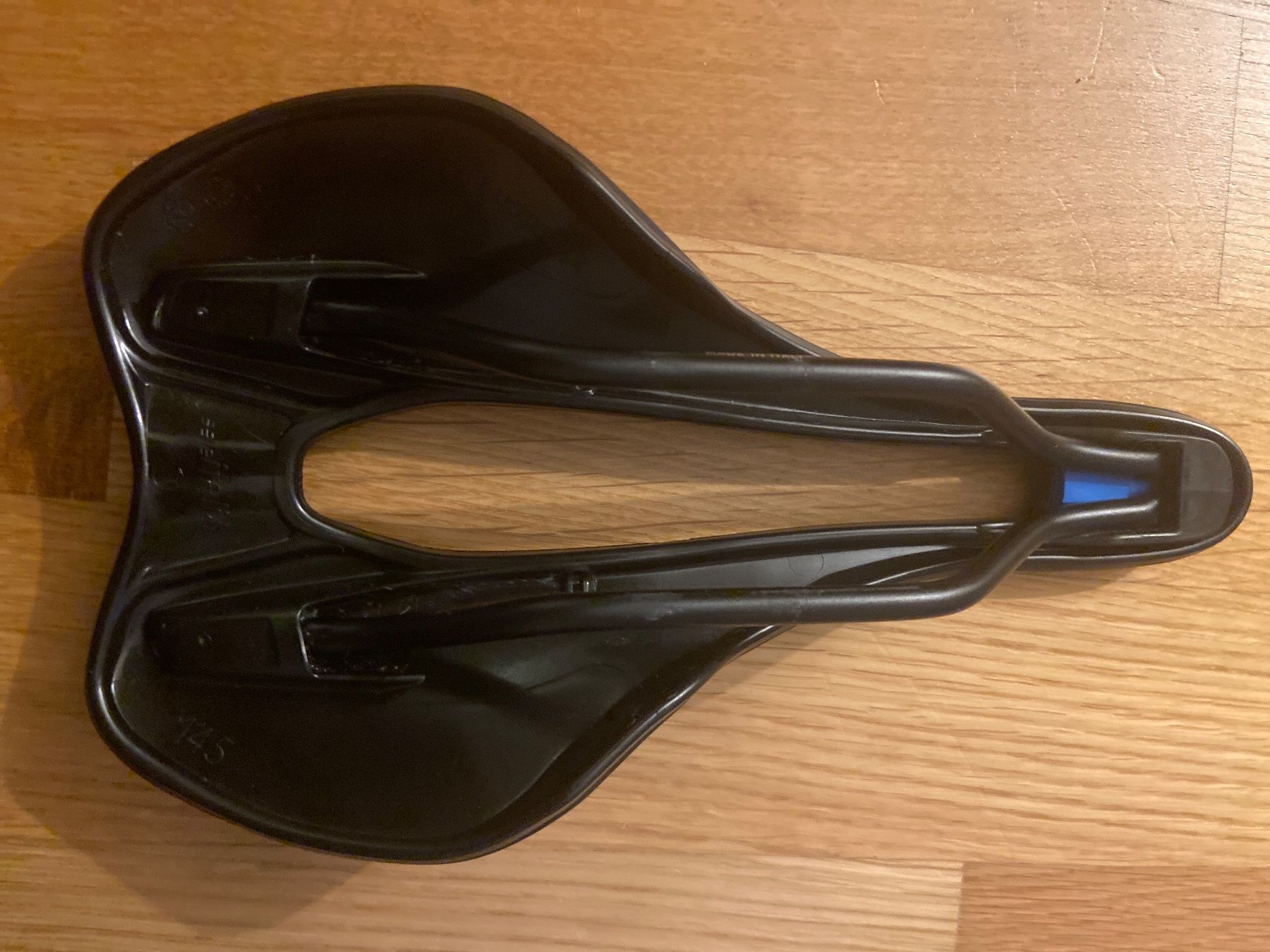 Selle Italia Pezzi di ricambio: Selle Italia SLR Boost TM Superflow – Usato da Bern venduto da nik199 1