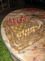 Jeu d'échecs décoratif en terre cuite état correct