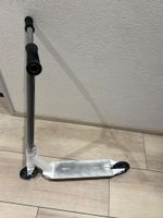 Stunt Scooter Kickboard Chilli weiss und grau