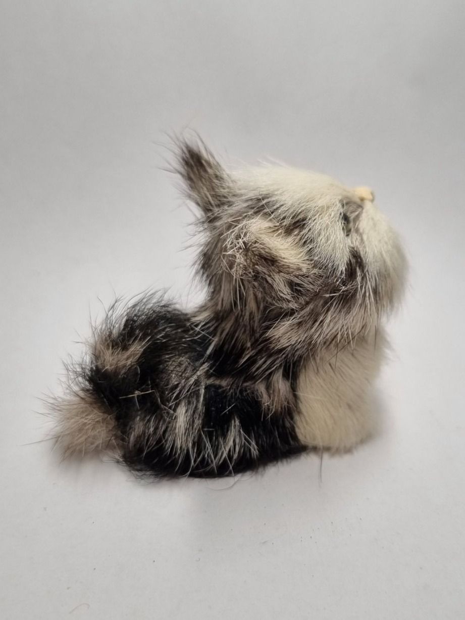 Figuren: Katze sitzend klein Echtfell – Gebraucht aus Basadingen von tot_59zf 2