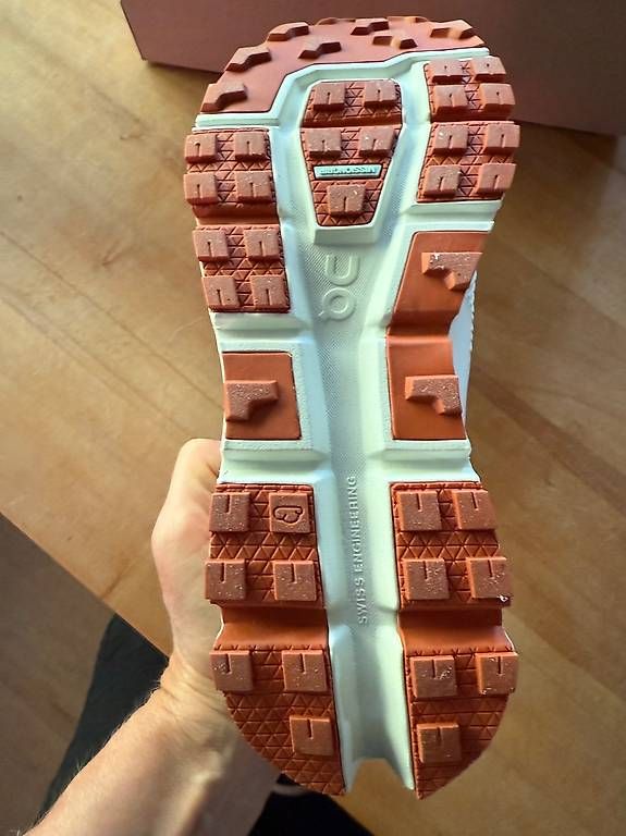 On Scarpe da donna: On Cloudultra 2 38.5 – Nuovo e nell'imballaggio originale da Bern venduto da maayokaayo 2