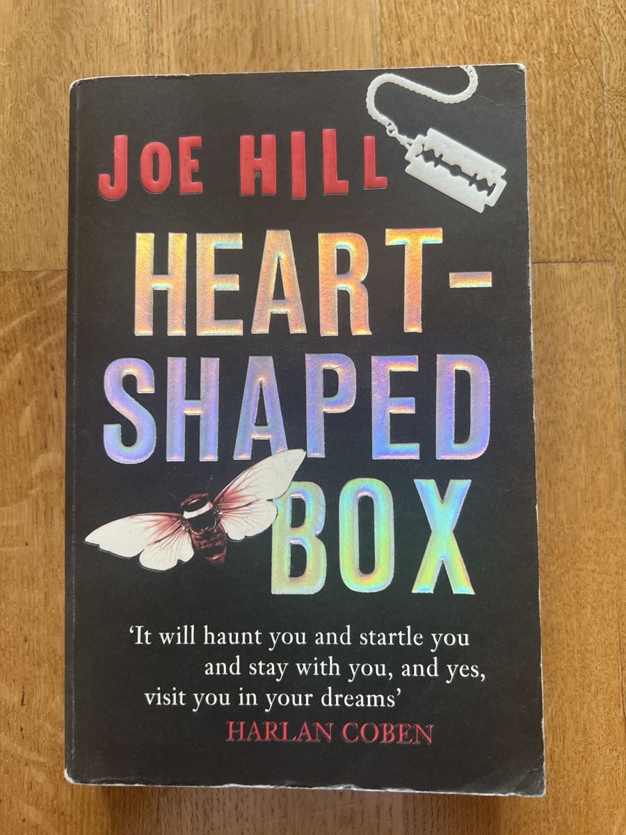 Libri: Joe Hill – Heart-Shaped Box – Usato da Bern venduto da Father_Flair