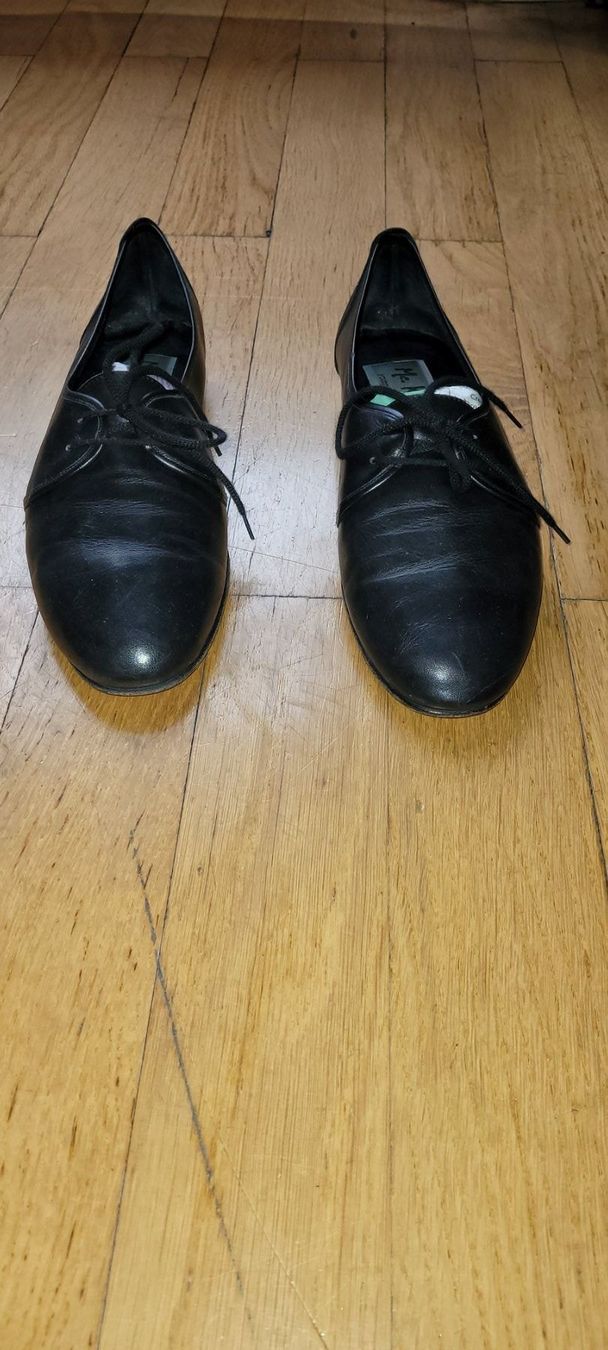 Scarpe da uomo: Mc Kay Schuhe Gr.41.5 – Usato da Basel venduto da Da-vid3