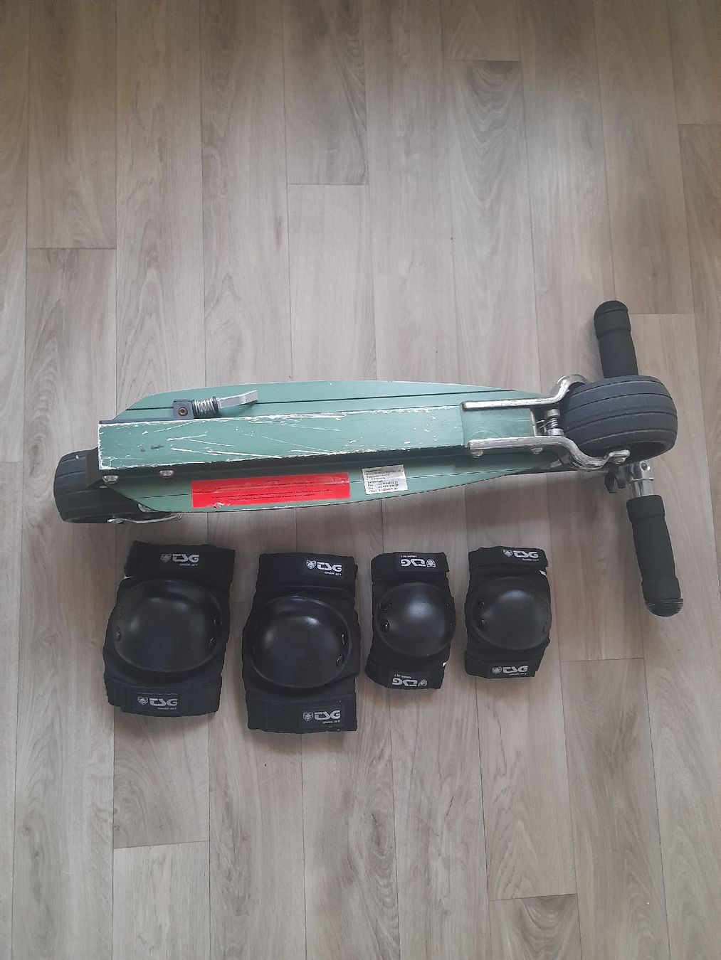 Micro Kickboard: Scooter  Micro Rocket der Schweizer Marke – Usato da Basel venduto da Basel_20 5
