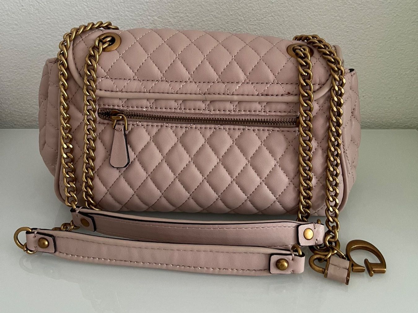 Guess Borse da donna: GUESS Umhängetasche MAILA rosa – Nuovo (secondo la descrizione) da Kloten venduto da SANTALA23 1