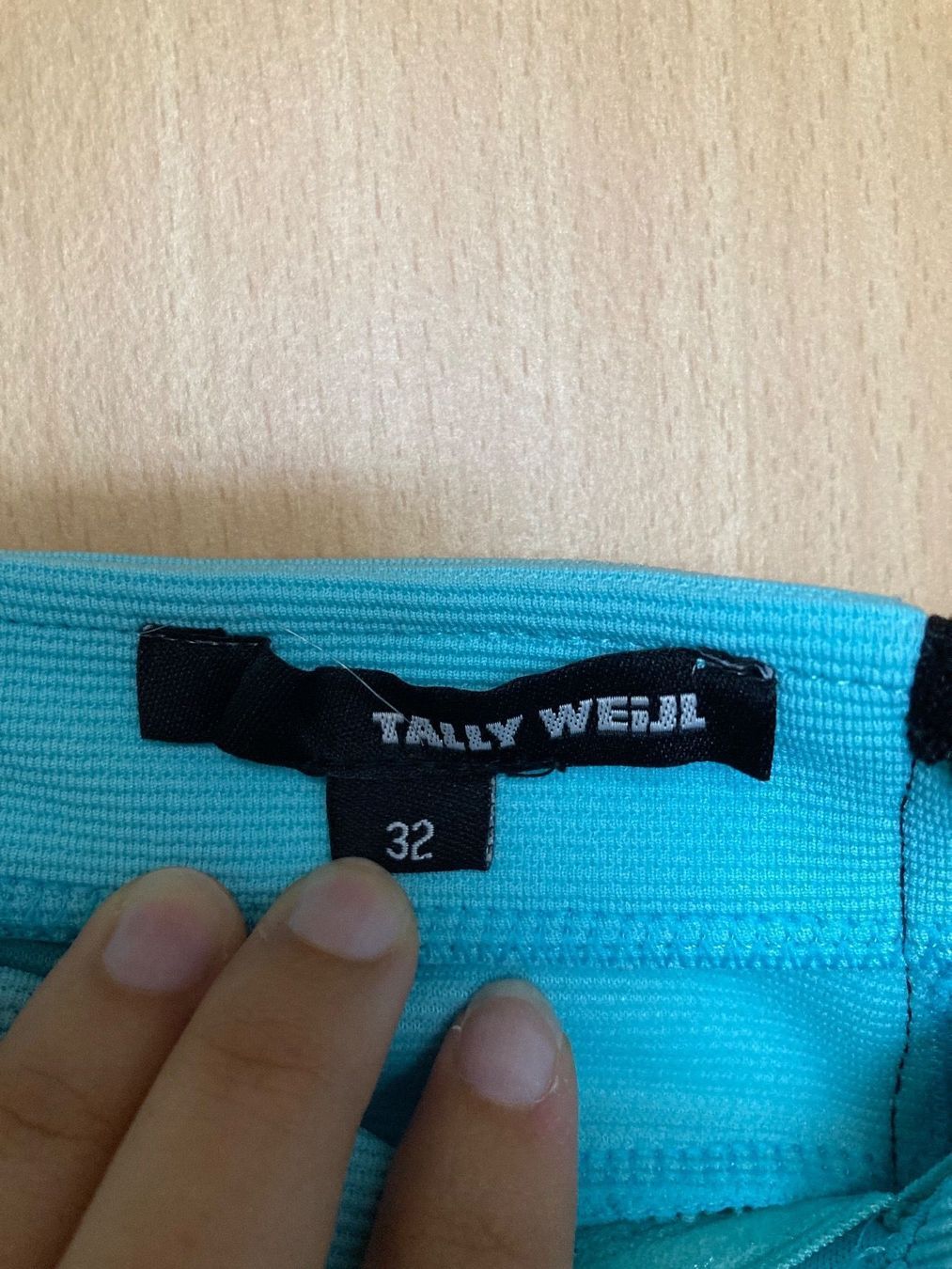 Tally Weijl Vestiti: Trägerloses Kleid schwarz/türkis Gr. 32 – Nuovo (secondo la descrizione) da Thun venduto da Vans_98 3