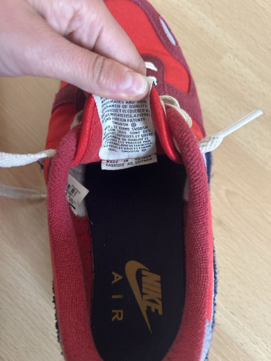 Nike Herrenschuhe: Nike Sneakers Special Edition – Neu (gemäss Beschreibung) aus Zürich von vit_9sjb 4