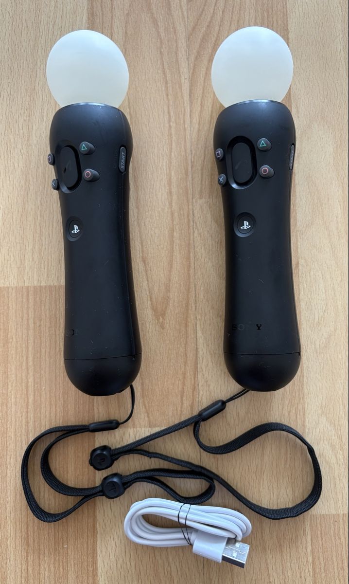 Sony Controller: PlayStation Move Controller Set - PS4 - PS VR - Sony PS4 – Usato da Burgdorf venduto da iur_6898