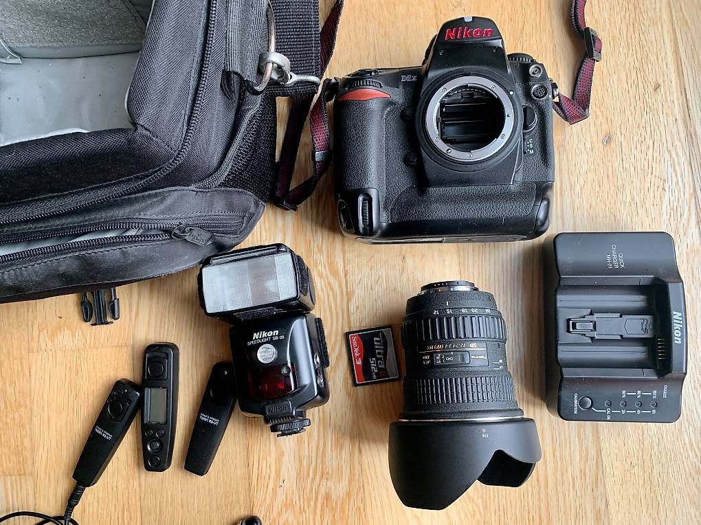 Kamera: Nikon D2x DSLR mit WW Objektiv und Blitz – Gebraucht aus Sargans von TrickyHikr 4