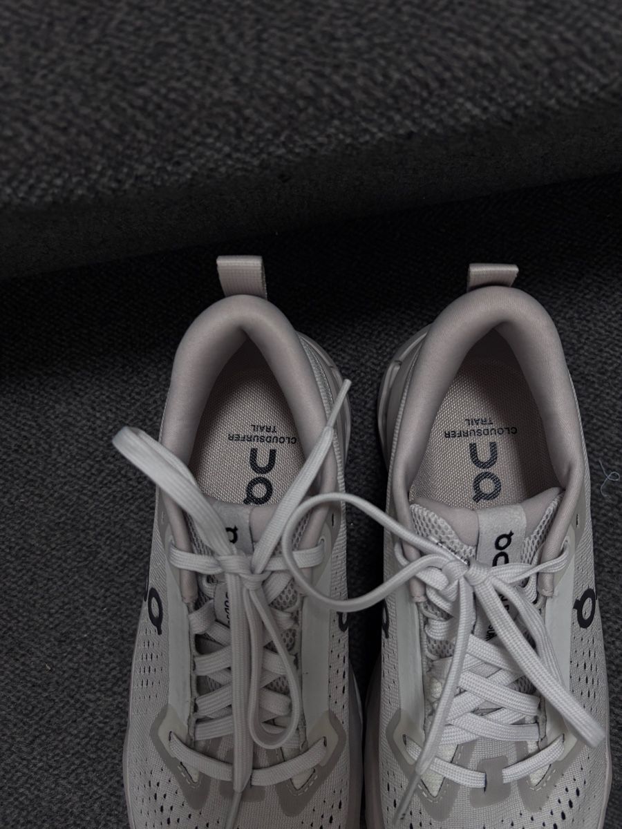 On Scarpe da donna: On running cloudsurfer trail   – Nuovo (secondo la descrizione) da Zürich venduto da Hanna-Hadorn 2