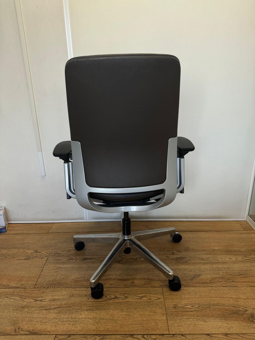 Steelcase Stühle: Steelcase Amia Leather – Gebraucht aus Purmerend von Offeco 6