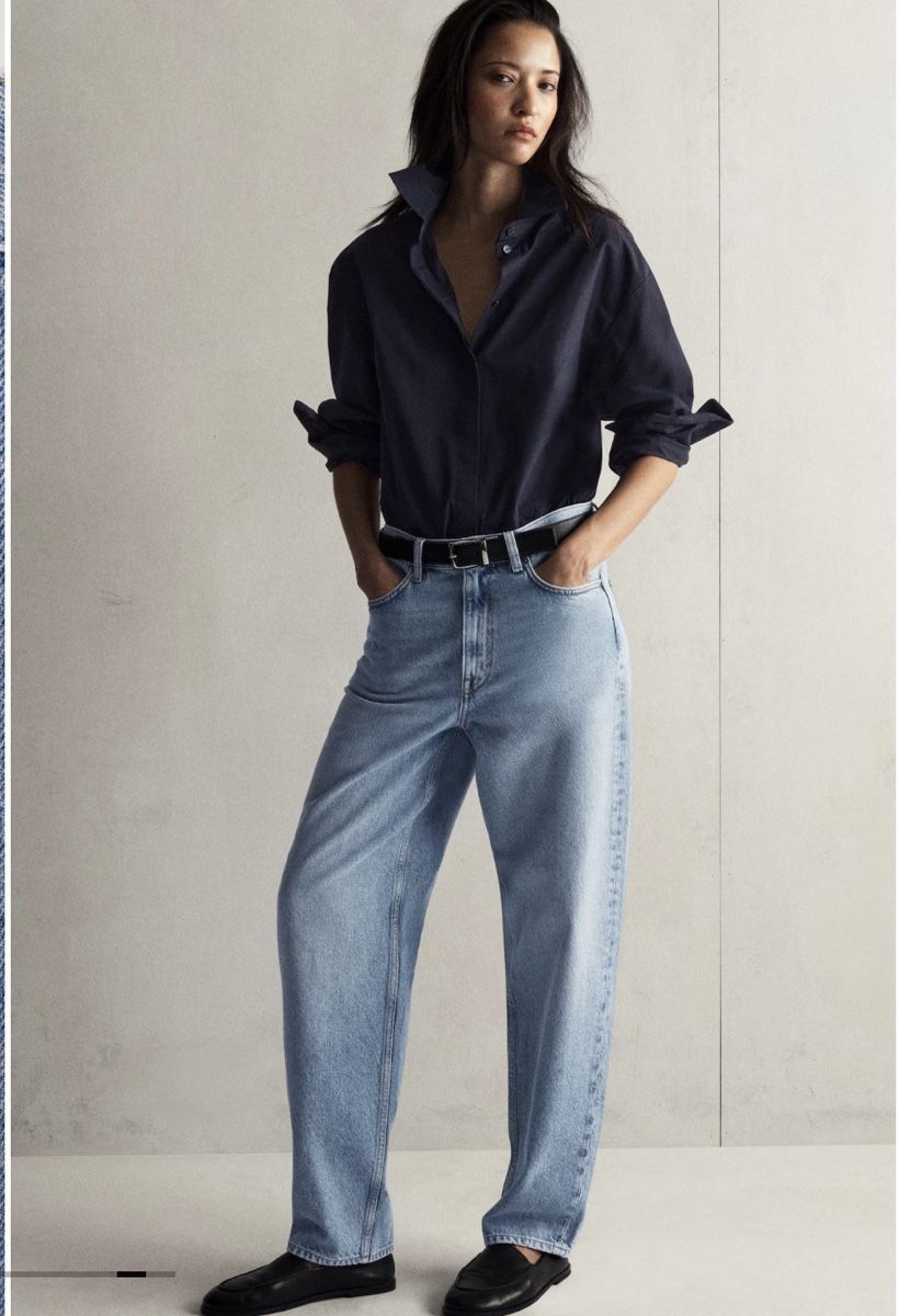Cos Jeans: COS tapered jeans (28) – Usato da Basel venduto da mar_fp5q 2