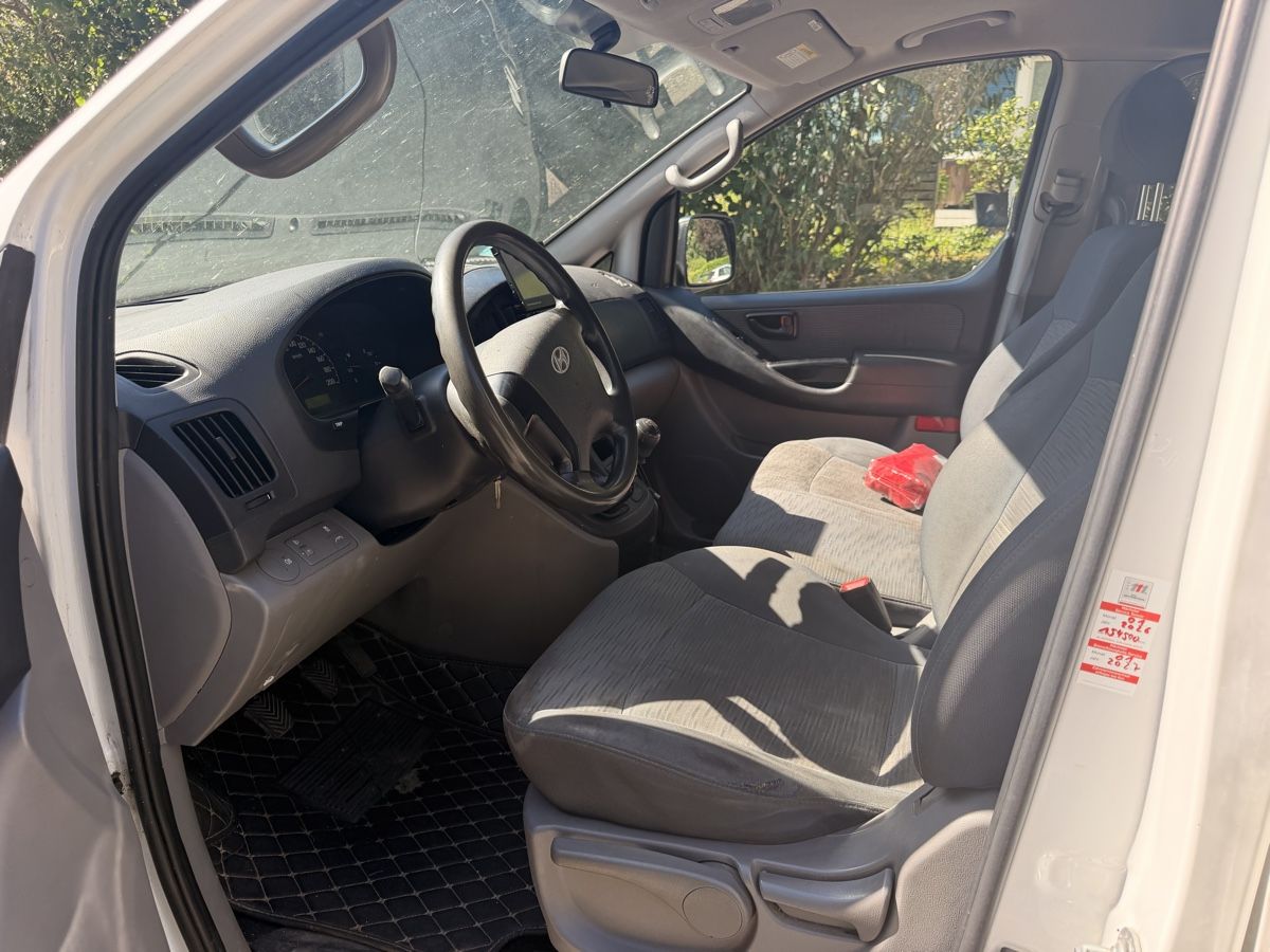 Hyundai Veicoli commerciali: Hyundai H-1  – Usato da Roggwil BE venduto da mun_hmx7 7