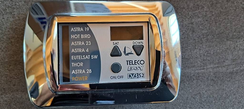 Satellitenschüssel: Satelliten TV-Anlage komplett – Gebraucht aus Zäziwil von Aligna 2