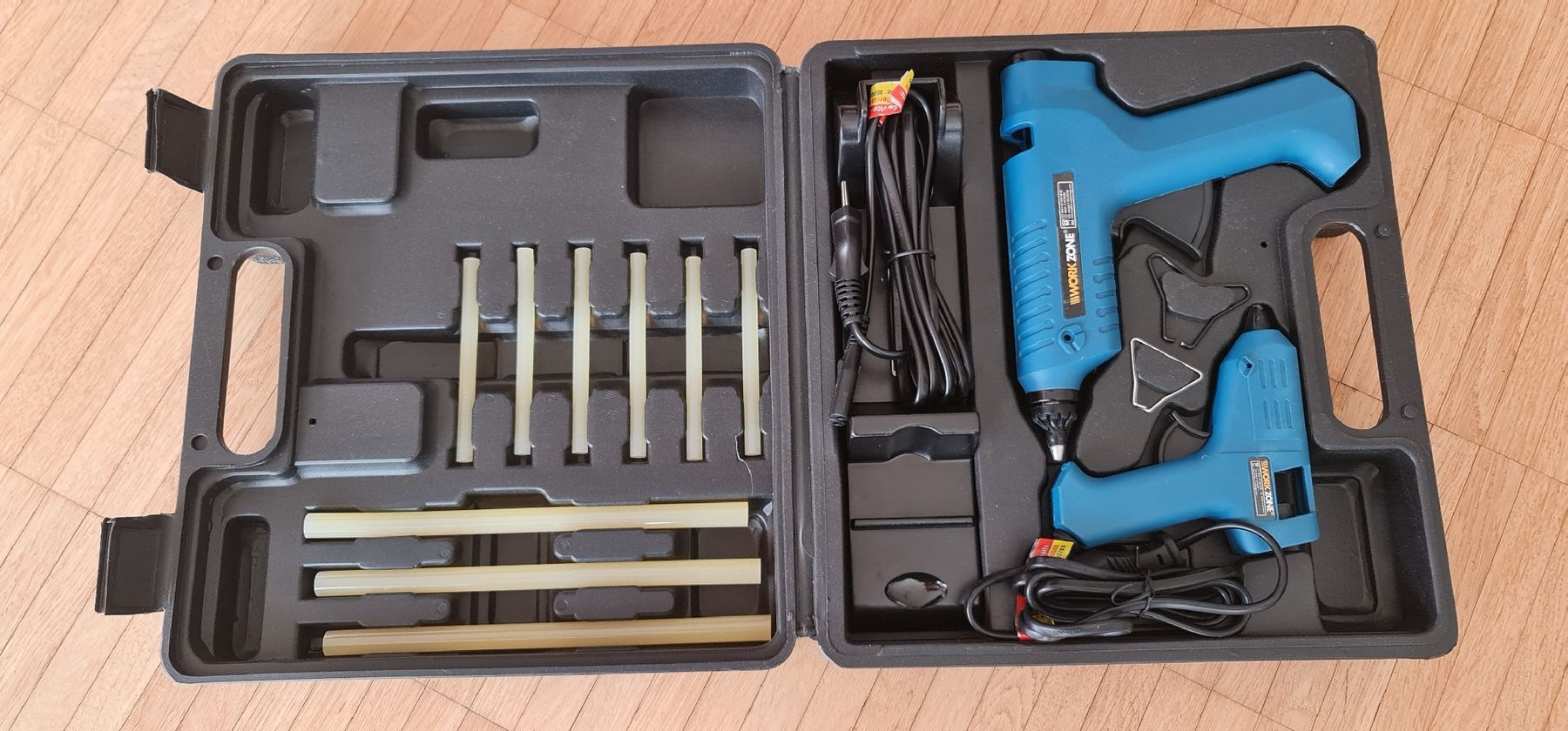Tutte le macchine: Workzone Heissklebepistolen-Set, neu – Nuovo e nell'imballaggio originale da Ostermundigen venduto da zyswal 1