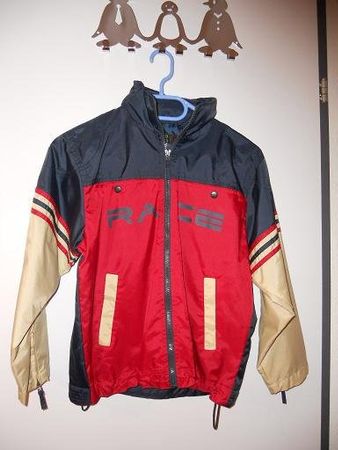 Neuw. Jacke mit Kapuze - beige/rot/marine - Gr. 140