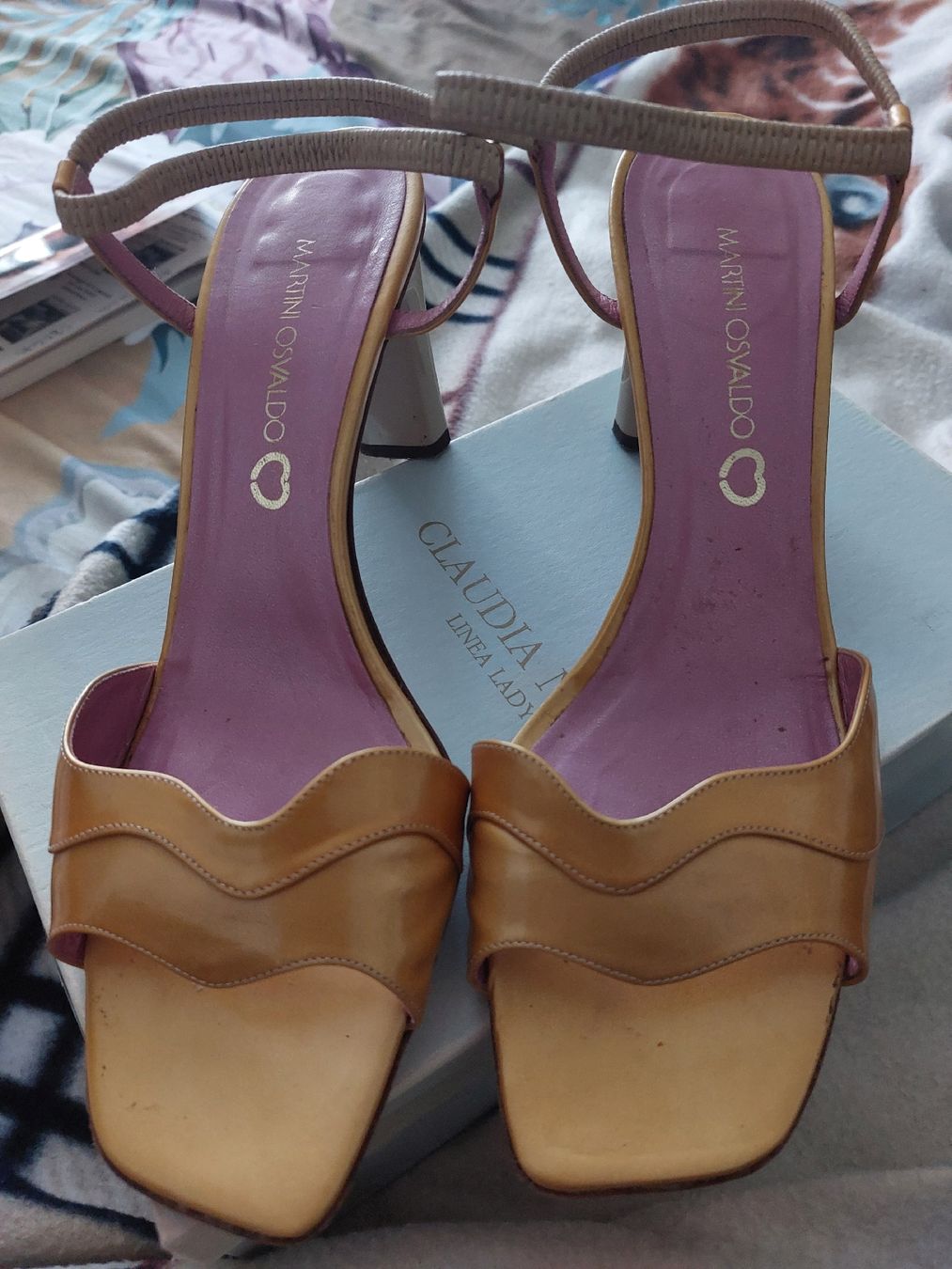 Scarpe da donna: saldalo vera pelle n 40 – Usato da Viganello venduto da Priska.c