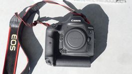 Canon EOS 1 DX Body >14000 Auslösungen