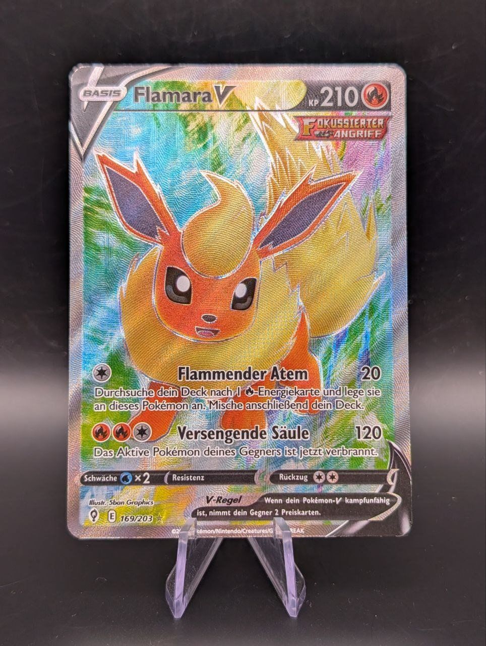 Pokémon Cartes à collectionner: Flamara V 169/203 – D'occasion à Ennetbürgen par Home_of_TCG
