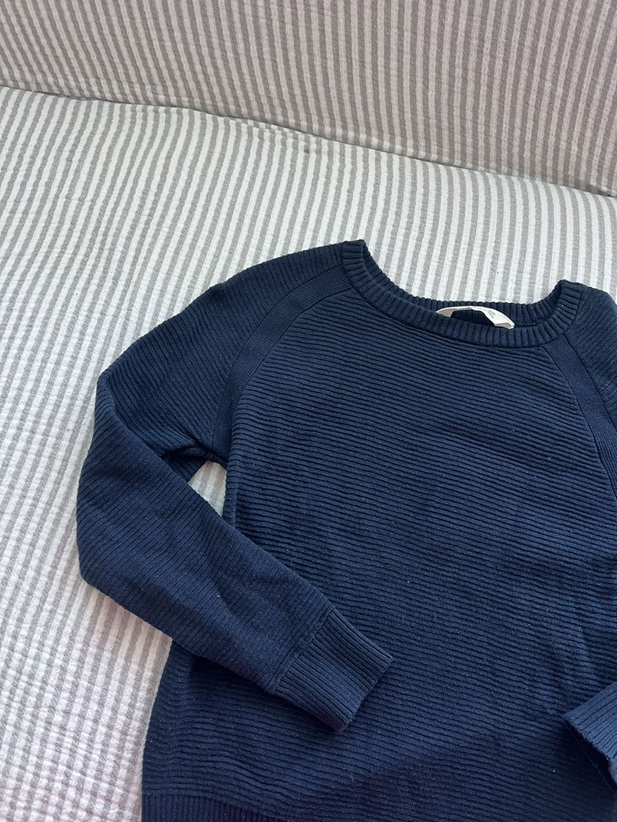 H&M Maglioni & Felpe: H&M STRICKPULLOVER NAVY GR 122/128 – Usato da Basel venduto da theo-g77 2