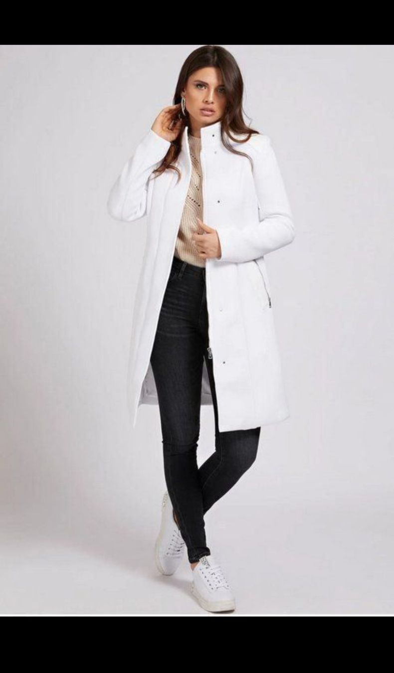 Guess Cappotti: Guess Mantel – Usato da Stettfurt venduto da gutzli_al 1