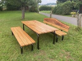 Gartentisch mit 2 Bänken, rustikal und robust, aus Eiche