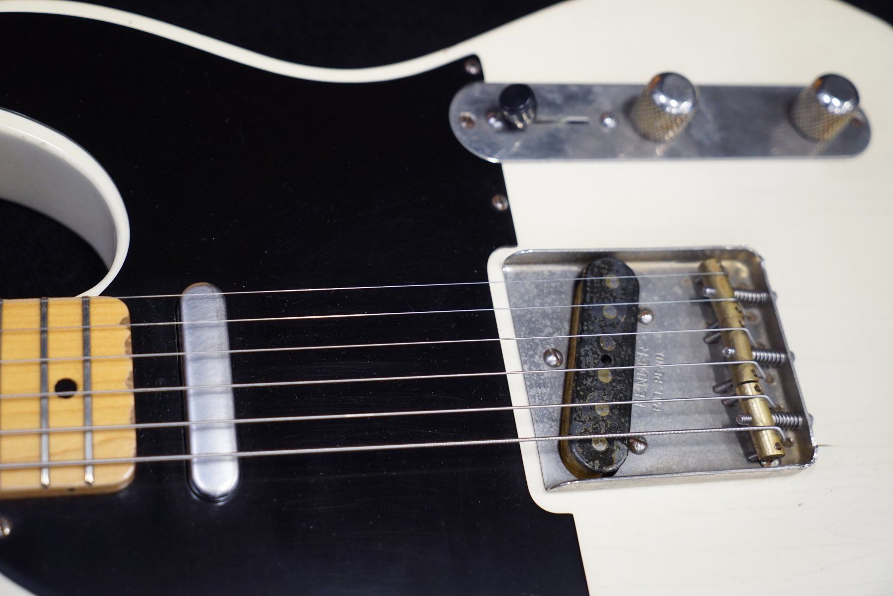 Strumenti musicali: LsL Instruments T Bone SP VC Dee Dee Vintage White Jg.2009 – Usato da Ortschwaben venduto da Musictrade 5