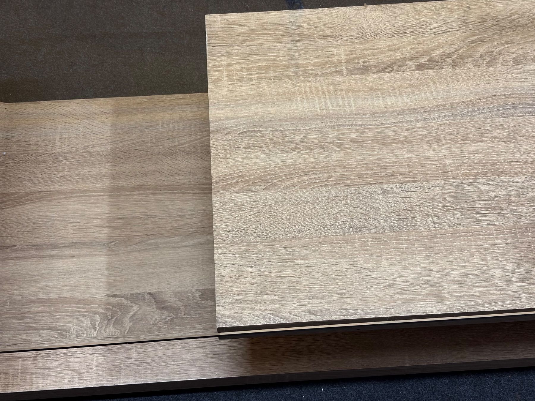 Mobili TV: Couchtisch Holzoptik mit Glas – Usato da Liestal venduto da Maurihayvan 3