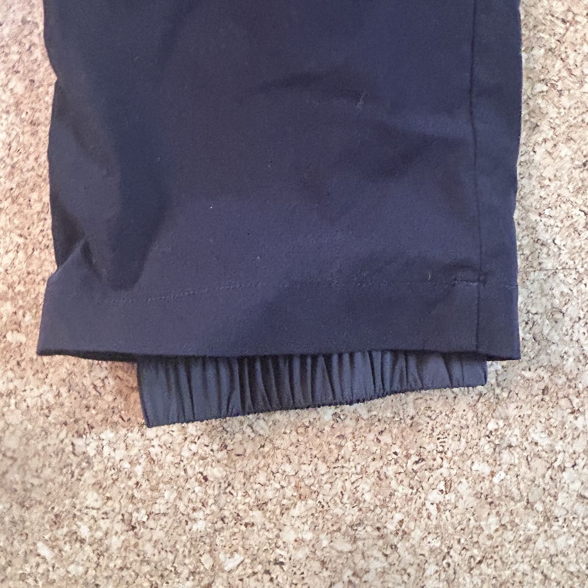Löffler Pantaloni: Löffler Wanderhose Herren Gr. 25 Schwarz  – Usato da Laufen venduto da belleskulptur 4