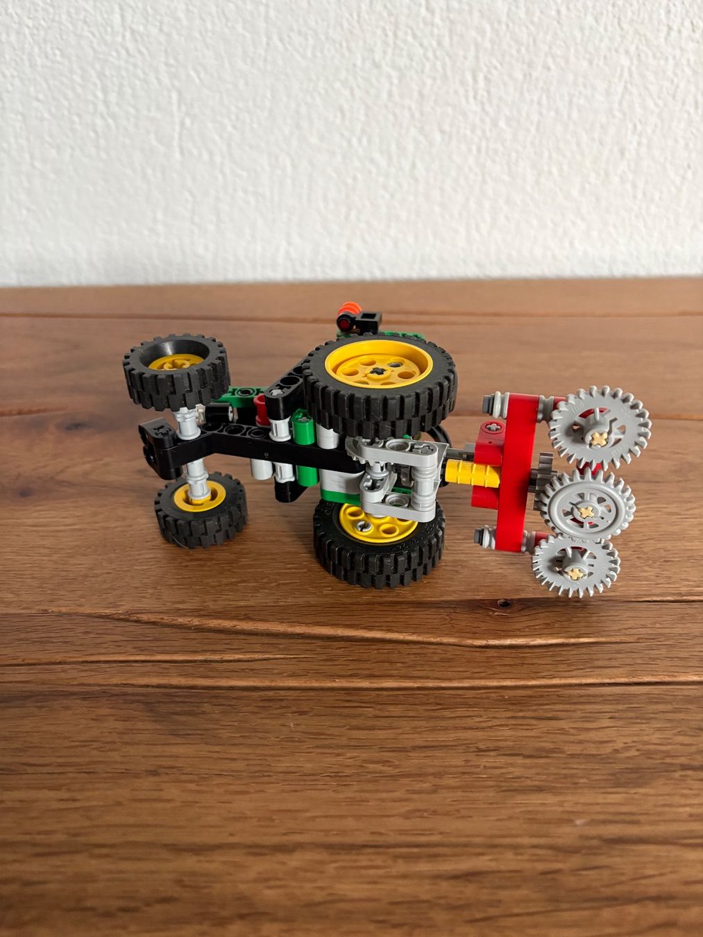Lego Giocattoli: LEGO Technic Mini Tractor 8281 – Usato da Wollerau venduto da per_q7wn 6