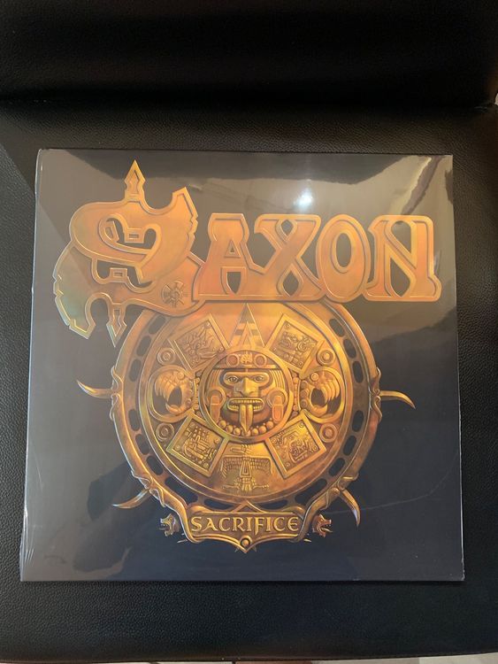 LP Saxon Sacrifice Kaufen auf Ricardo