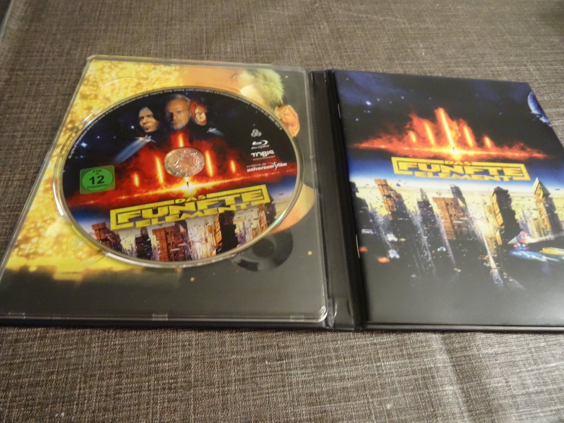 Tous les DVDs: Das Fünfte Element Blu-ray MEDIABOOK – D'occasion à Olten par Disc-Verkauf 1