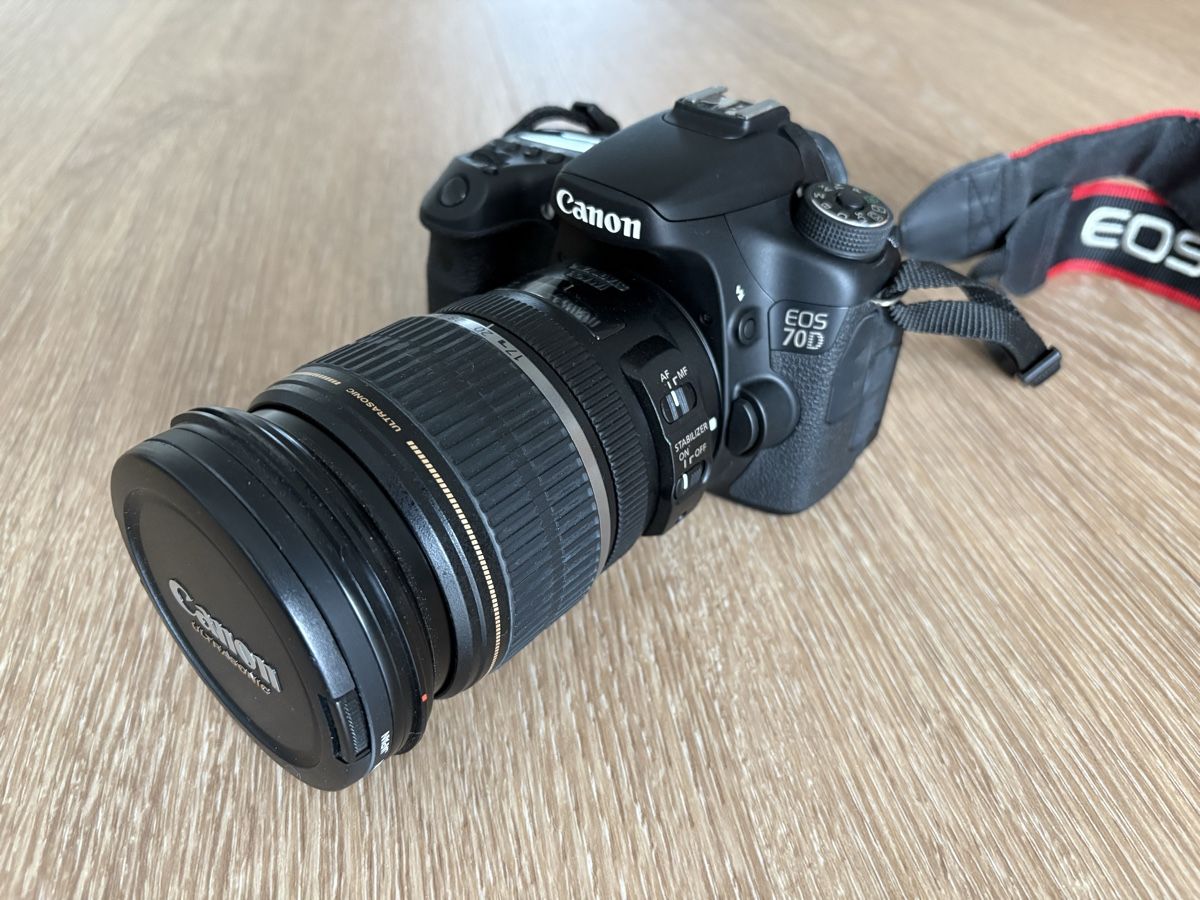 Canon Appareil photo: Canon EOS 70D Spiegelreflexkamera mit Objektiv EF-S 17-55mm – D'occasion à Staufen par ale_z6yr 1
