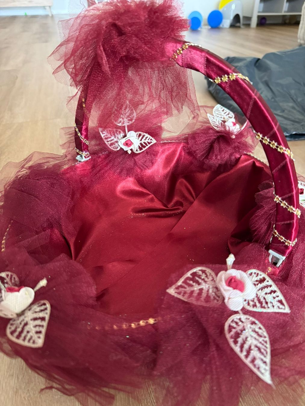 Tutte le decorazioni: Henna-Korbset – Usato da Kollbrunn venduto da TC1903 6