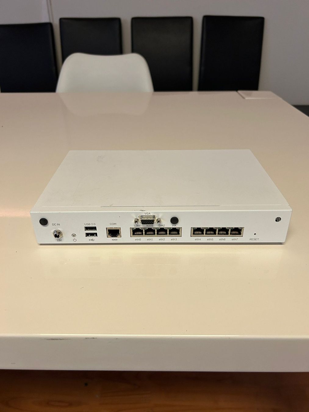 Firewall: Sophos SG 135 – Usato da Seengen venduto da TonicX 1