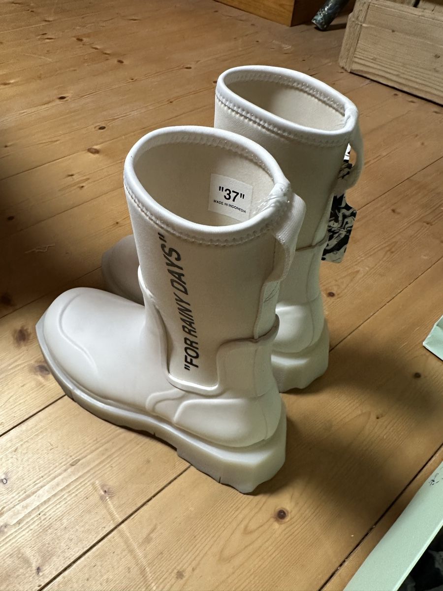 Off-White Scarpe da donna: OFF-WHITE Designer Stiefel Boots weiss Gr.36/37 – Nuovo (secondo la descrizione) da Lengnau AG venduto da Doubledoor 1