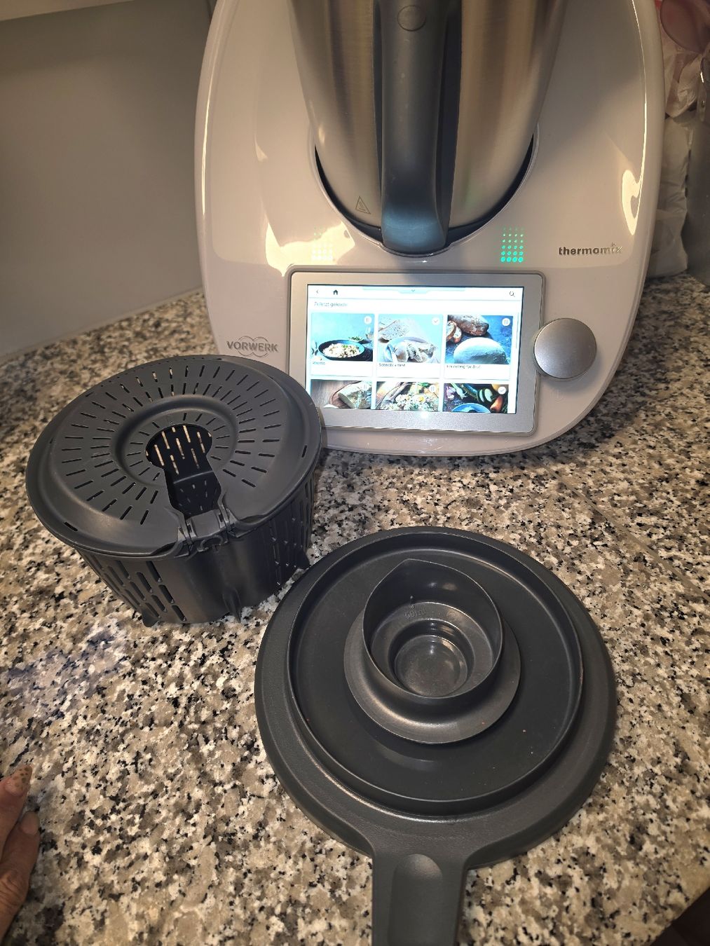 Thermomix Küchengeräte: Thermomix TM6 – Gebraucht aus Hinwil von dan_d5gd