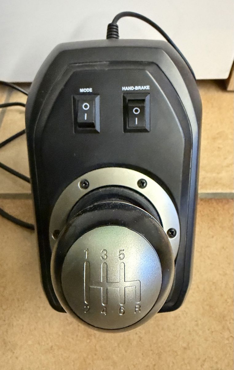 Controller: Volant pour consoles et PC – Usato da Isérables venduto da Titi9 3