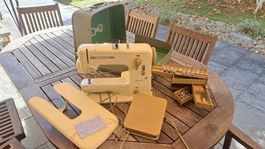 Bernina Nähmaschine 530-2 record mit Koffer und Zubehör