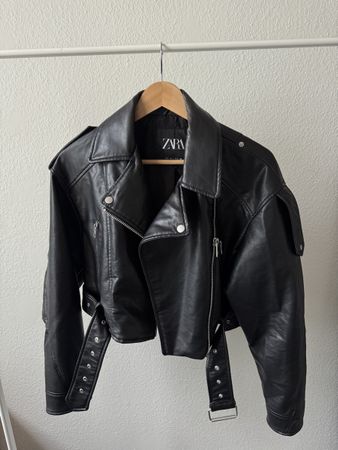 Zara crop leather jacket 