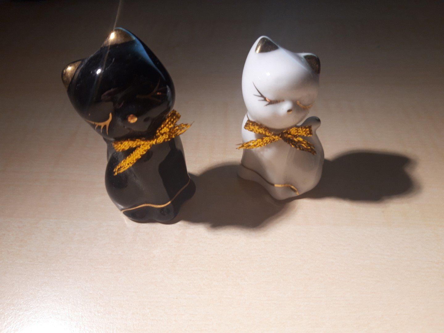 Statuette: Keramik-Katzen (Setzkastenfiguren) – Usato da Egliswil venduto da Cracky81