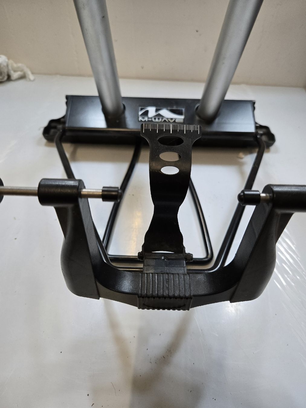 Tutti gli attrezzi: Support de roue vélo M-Wave pour maintenance 1.65kg – Usato da Genève venduto da xso_dm5n 1